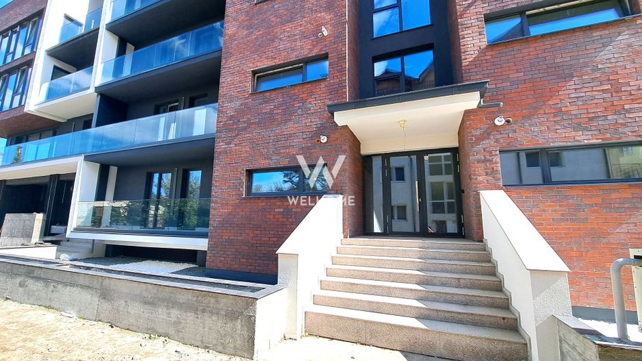 Apartament 3 camere, garaj si boxa - Sibiu central - Poză 1