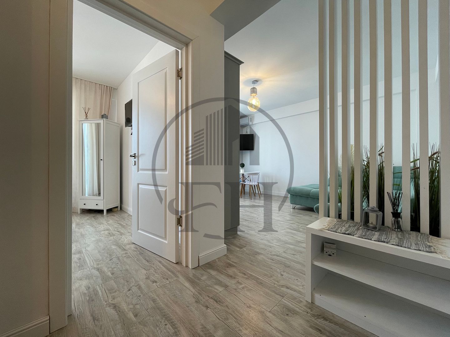 SOLD / VANDUT Apartament cu 2 camere de vânzare în zona Mamaia - Poză 3
