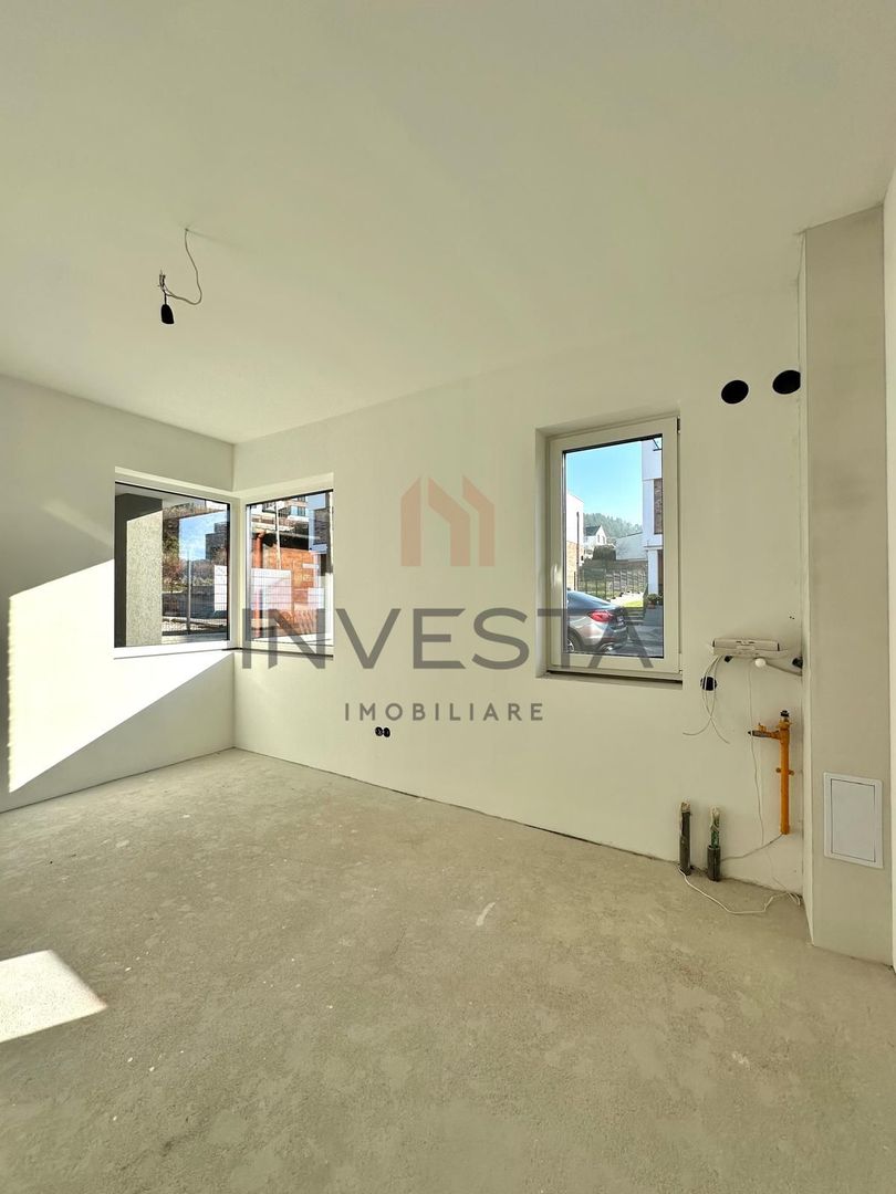 Casa tip duplex cu panorama deosebita!  Constructie premium! - Poză 13