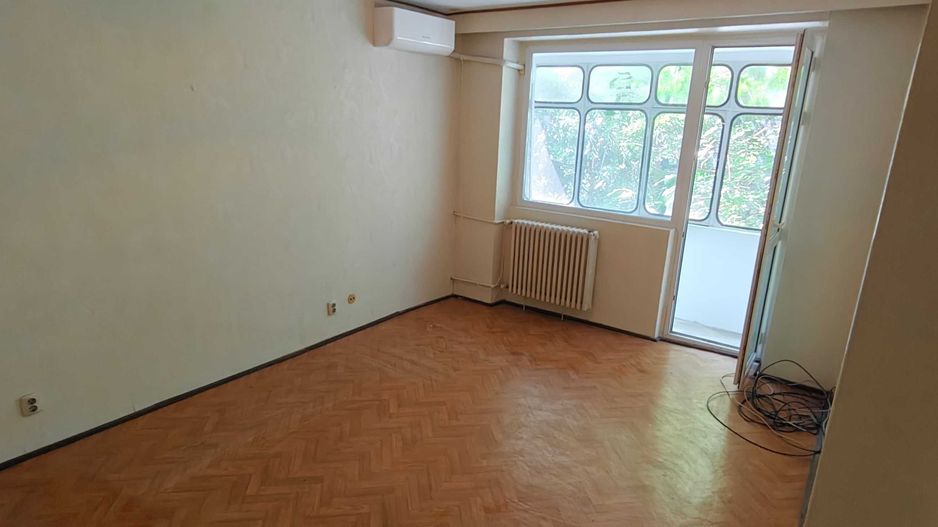 Tineretului // 71mp // nerenovat - Poză 1