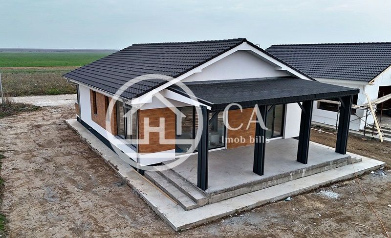 Casa de vanzare cu 4 camere in Santandrei, Bihor - Poză 2