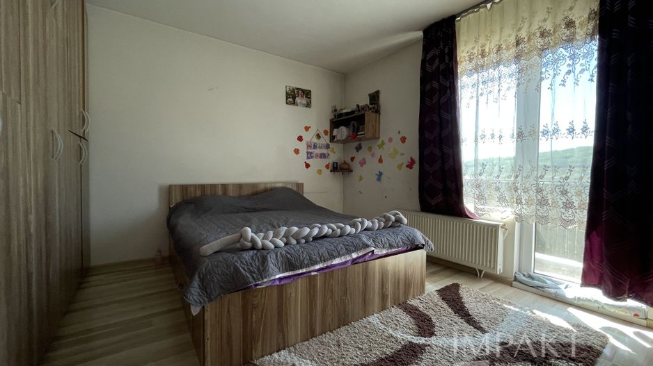 Apartament cu 3 camere spre vanare in zona Baciu! - Poză 8