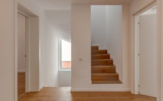 Vila Otopeni central 222mp cu gradina - Poză 9