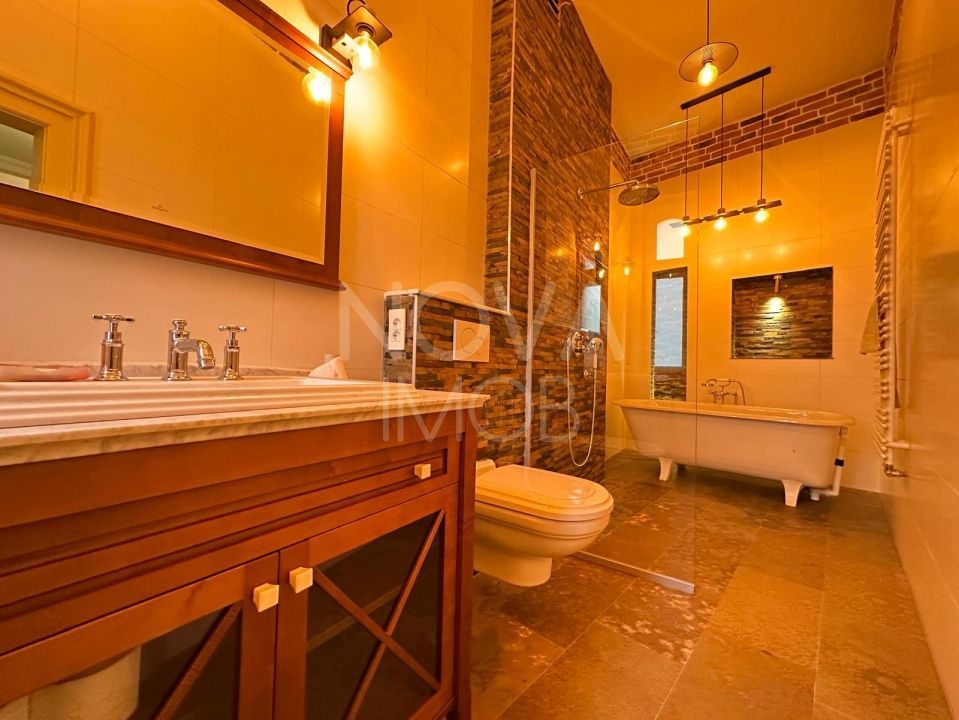 Apartament 4 camere ultracentral pentru inchiriat - Poză 8