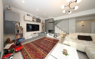 Casă ideală pentru familie în Brașov, Bunloc – spațioasă, luminoasă, priveliște - Poză 21