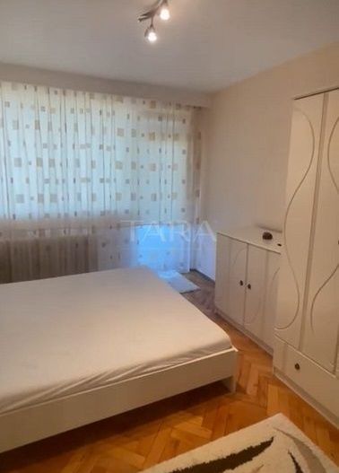Apartament cu 3 camere de vanzare in Grigorescu. - Poză 2