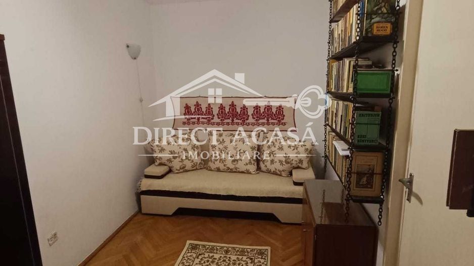 Apartament 2 camere cu garaj Aleea Savinesti - Poză 2