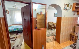 Apartament de vânzare, 3 camere, semidecomandat, mobilat și utilat, Pașcani - Poză 8