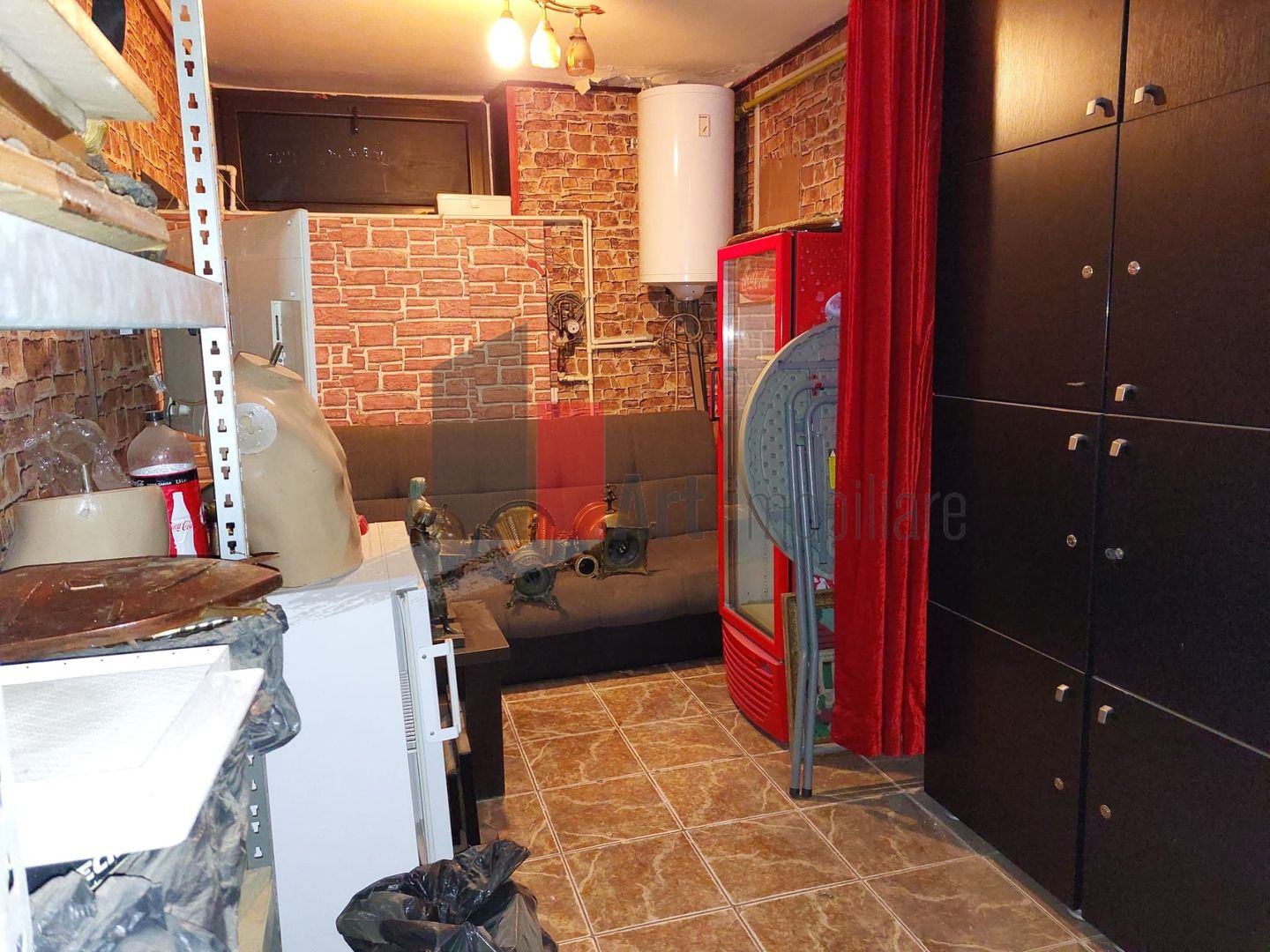 Spatiul "SOTTERANI" , demisol in vila, intrare separata, 90 mp - Poză 5