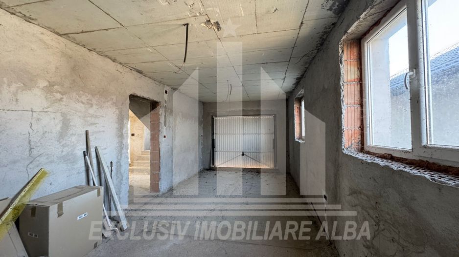 Casa individuala | Semifinisata | 230 mp | 480 mp teren | Partos - Poză 5