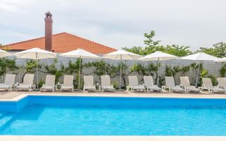 Hotel Boutique cu 50 camere de vanzare in 2 Mai/Constanta - Poză 1