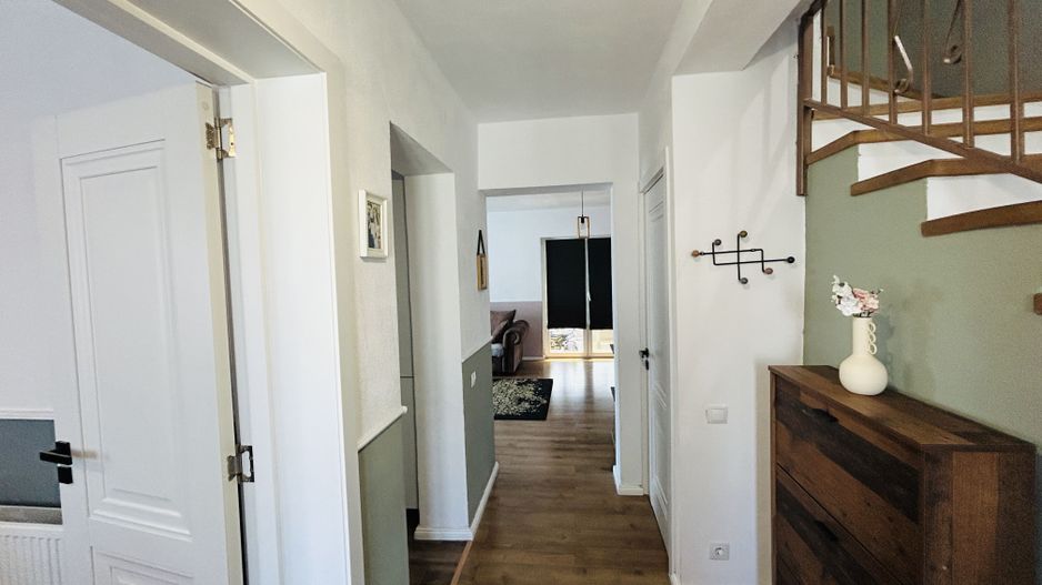 Casa moderna, tip duplex, 4 camere, 2 bai - Bavaria Park - Poză 16
