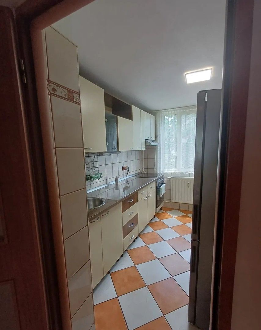 Apartament 3 camere Berceni-loc parcare-boxa subsol - Poză 7