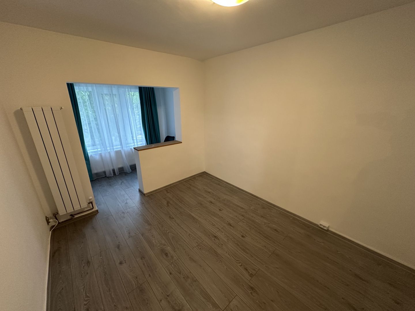 Apartament 3 camere  renovat in zona Lipovei - Poză 13