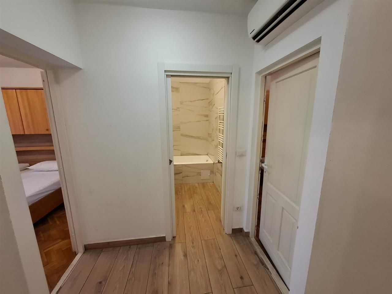 Central P-ta Unirii - Marasti 4 camere 2 bai 100 mpCTAC - Poză 6