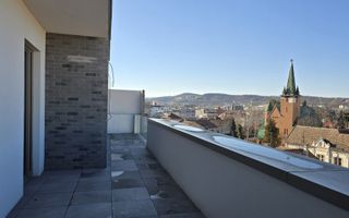 3 camere Clinicilor | terasa 30 mp| vedere spre Parcul Central | Comision 0% - Poză 2