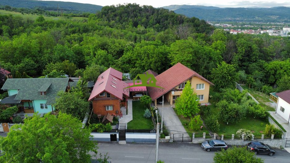 Casa P+M cu 4 camere  si 485 mp teren pe Dealul Malului, Rm Valcea - Poză 1