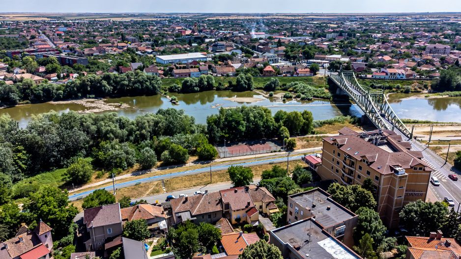 Casă pe Faleza Mureșului în rate la proprietar - Poză 1