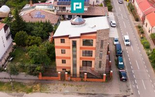Clădire comercială în zona Grădiște. - Poză 34