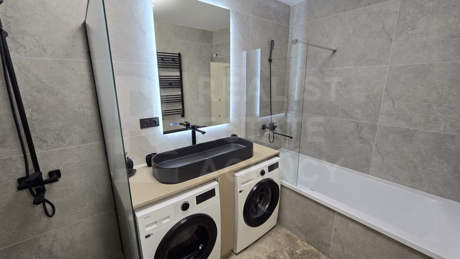 Vânzare, apartament, 3 camere, str. Calea Ieșilor, Sculeni - Poză 13