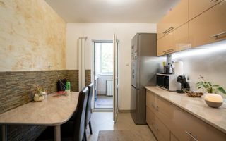 APARTAMENT CU 2 CAMERE DECOMANDAT ZONA ROGERIUS - Poză 5
