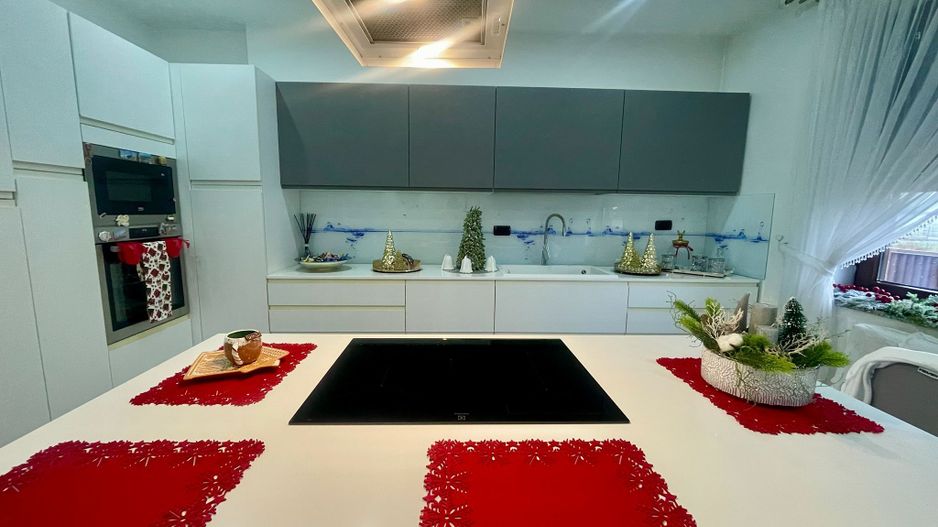 CASA COMPLET UTILATA SI MOBILATA MODERN CU GRADINA | 1100 MP |MARGINEA - Poză 27