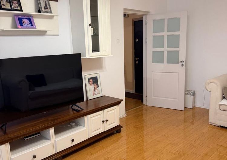 Prima Închiriere, Ap 3 Camere Decomandat, 2 Balcoane, Vitan - Poză 1