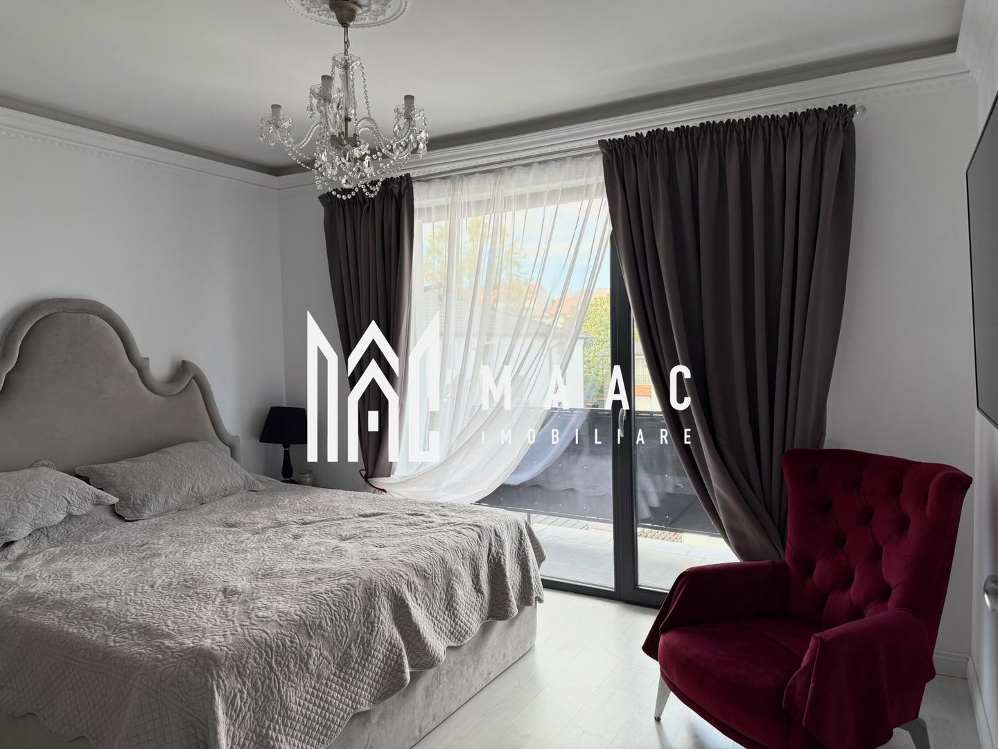 Apartament 3 camere de vânzare | Șelimbăr | 77 mp | 3 balcoane - Poză 3