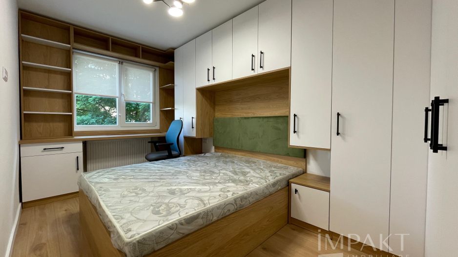 Apartament cu patru camere spre vanzare in cartierul Manastur! - Poză 3