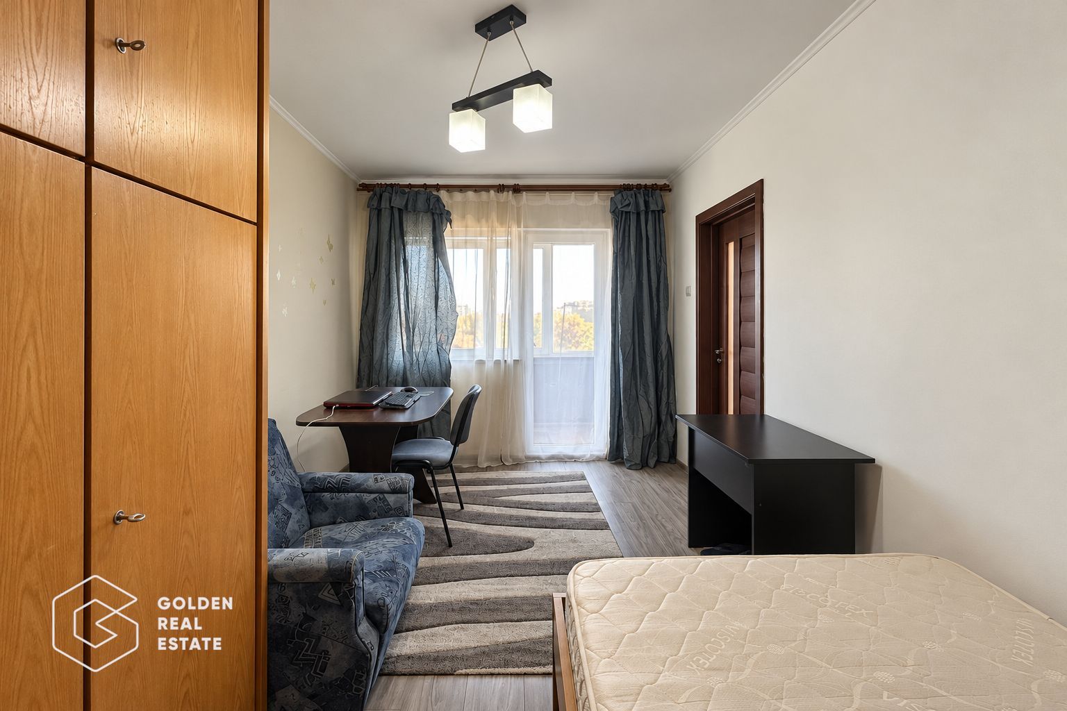 Apartament 4 camere, 86 mp,  decomandat,  Zona Vlaicu-Lebada - Poză 10