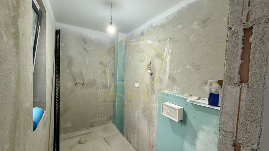 Duplex despartit prin camera tehnica cu 4 camere | Giroc - Poză 9