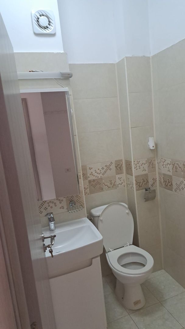 inchiriere apartament 2 camere Lacul Tei - Poză 8