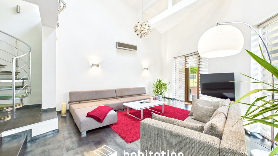 Descoperă eleganța unei case moderne– vizitează prin tur virtual - Poză 3