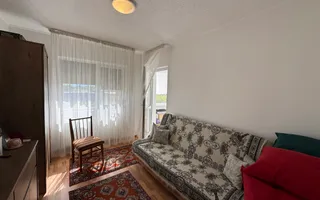 Apartament decomandat cu 3 camere in Florilor, strada Crinului - Poză 11