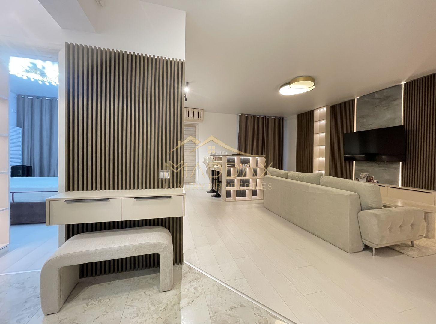 Apartament Modern**2 Camere**Mobilat**Parcare subterana inclusa//Central - Poză 4