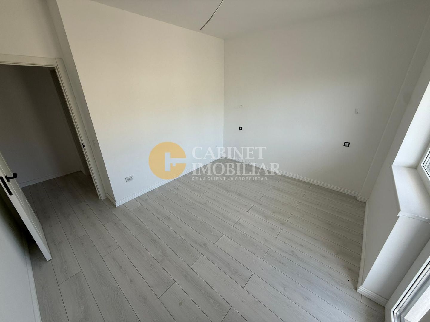 VISAN - 2 CAMERE DECOMANDAT - ETAJ INTERMEDIAR -  BLOC NOU INTABULAT - Poză 3