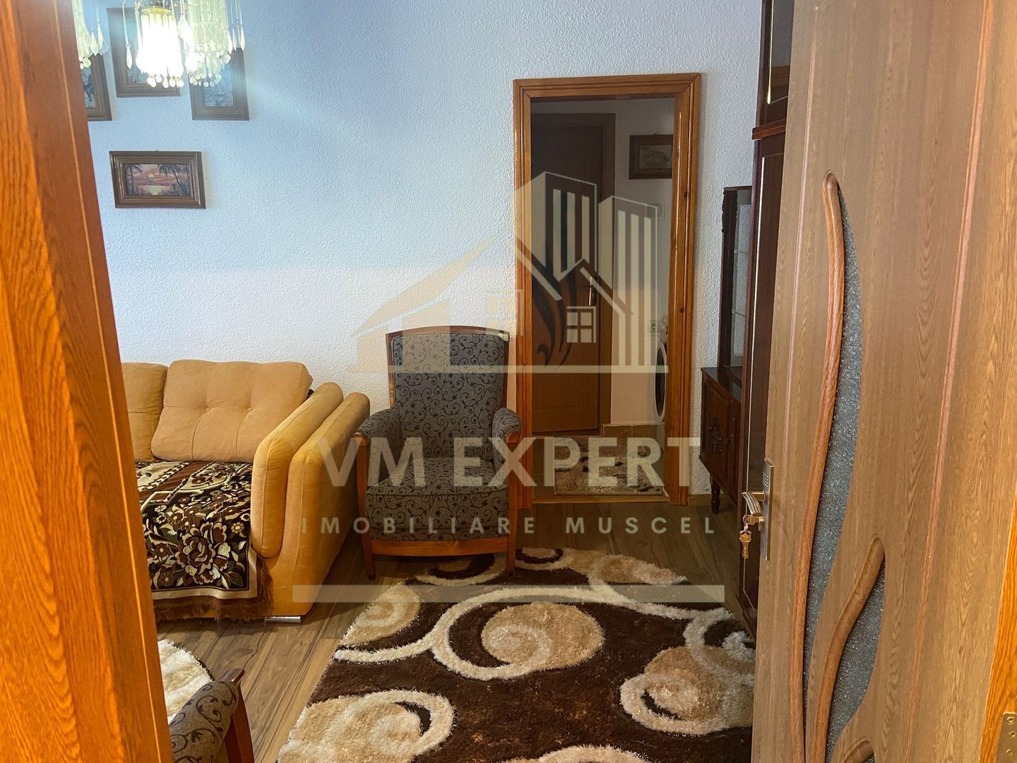 APARTAMENT 2 CAMERE ETAJ 3 VIȘOI CAMPULUNG - Poză 10