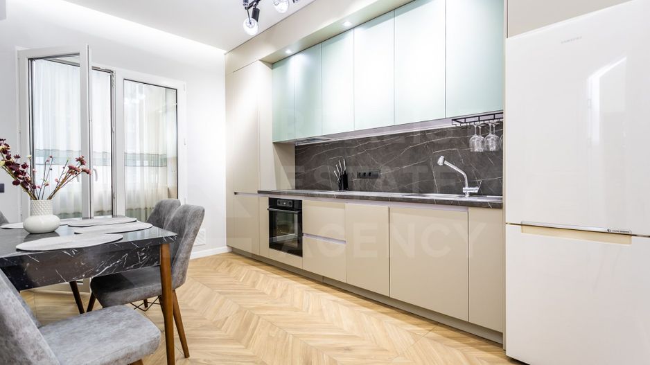 Vânzare, apartament, 2 camere, bd. Mircea Cel Bătrân, Ciocana - Poză 1