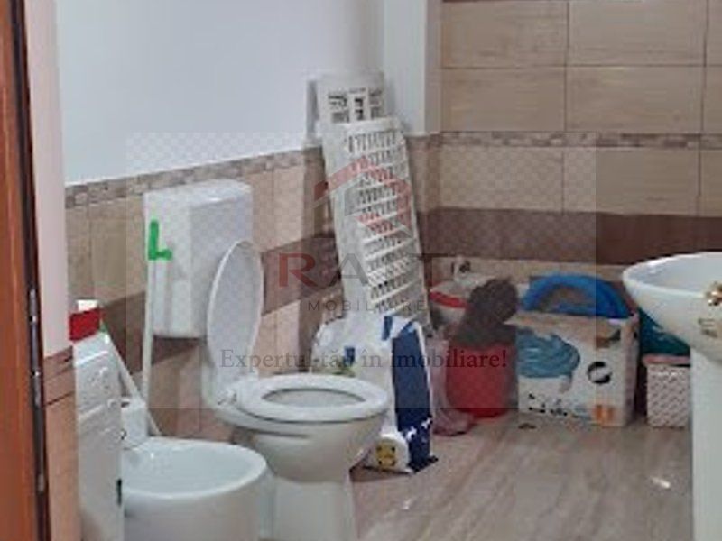 Casa de Vanzare Tigveni Arges - Poză 13