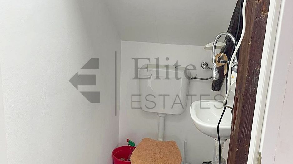 Apartament pe 2 nivele ultracentral in zona Teatrului Oradea - Poză 8