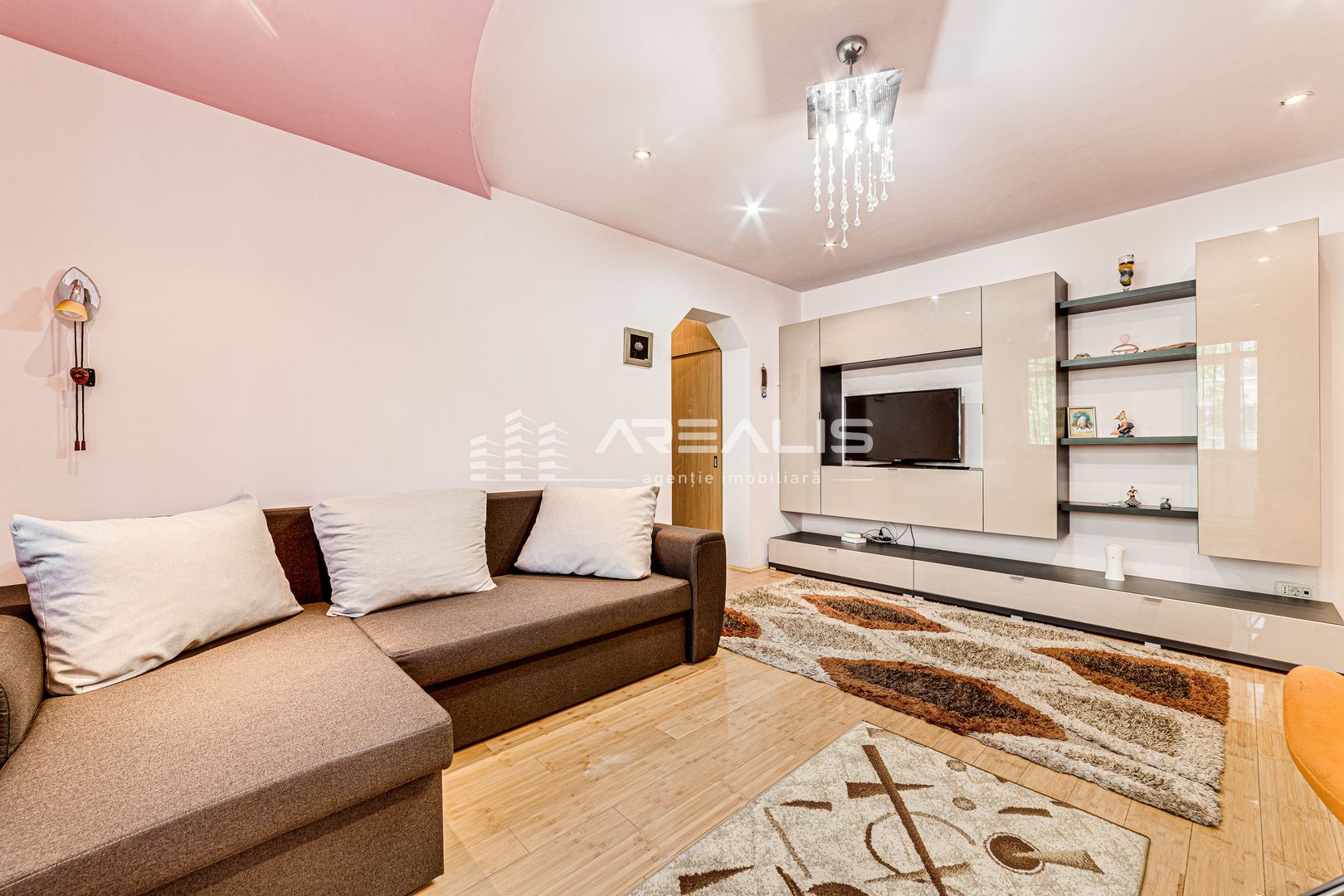 ÎNCHIRIAT!!! Apartament 2 camere , etajul 1, Podgoria - Poză 3