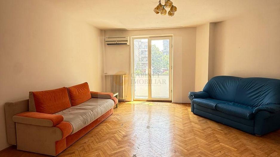 Garsoniera cu balcon | 30 mp  | Piata Mihail Kogalniceanu |  Etaj 1 - Poză 2