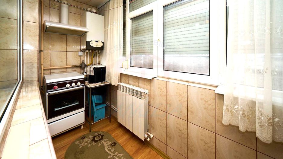 42.5oo euro, apartament o camera LIBER!!!,  etaj intermediar Siderurg - Poză 4