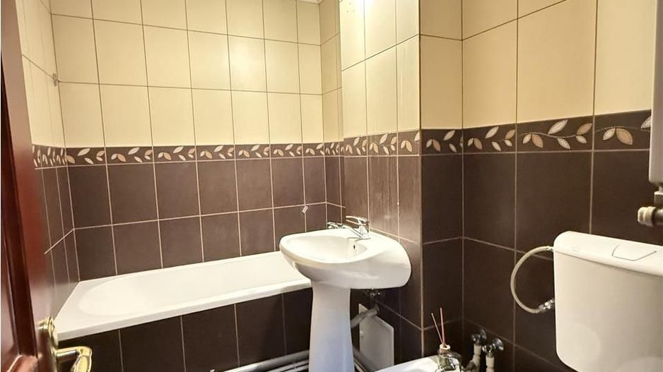 Vanzare apartament 4 camere Bld. Unirii - Fantani Bucuresti - Poză 18