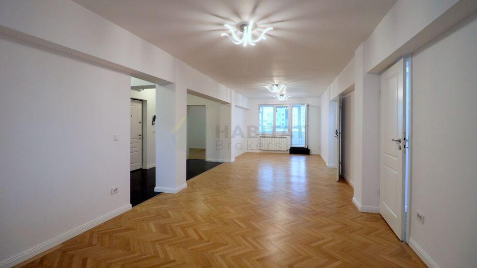 4 Camere (153 mp utili) în Blocul Scala - Poză 9