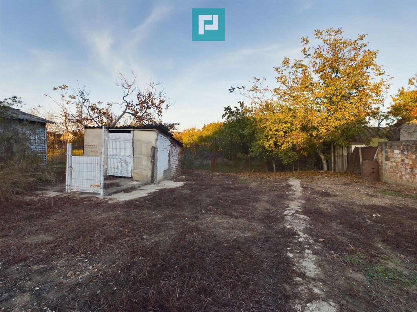 Casă cu teren generos în Sânnicolau Mic - Poză 14