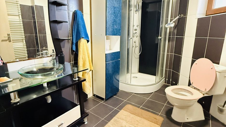 Bogdăneștilor | Camere la casă | Utilități incluse | Intrare separată - Poză 7