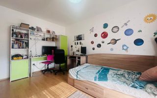 Apartament cu 3 camere, Bloc Nou, Tolstoi - Poză 3