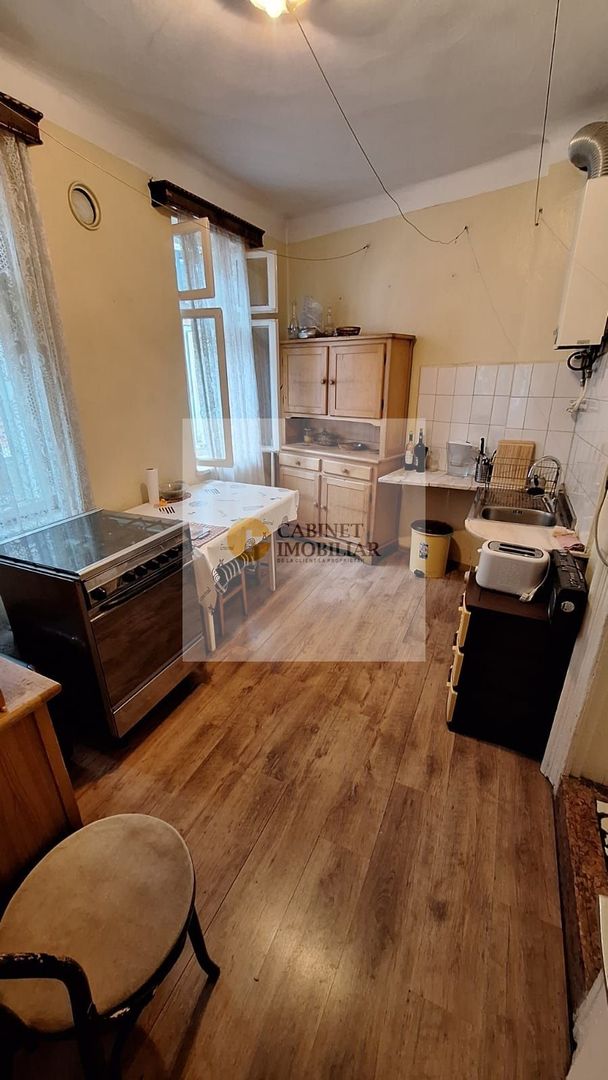 CASA De Vanzare 3 camere 70mp Ultracentral - Poză 3