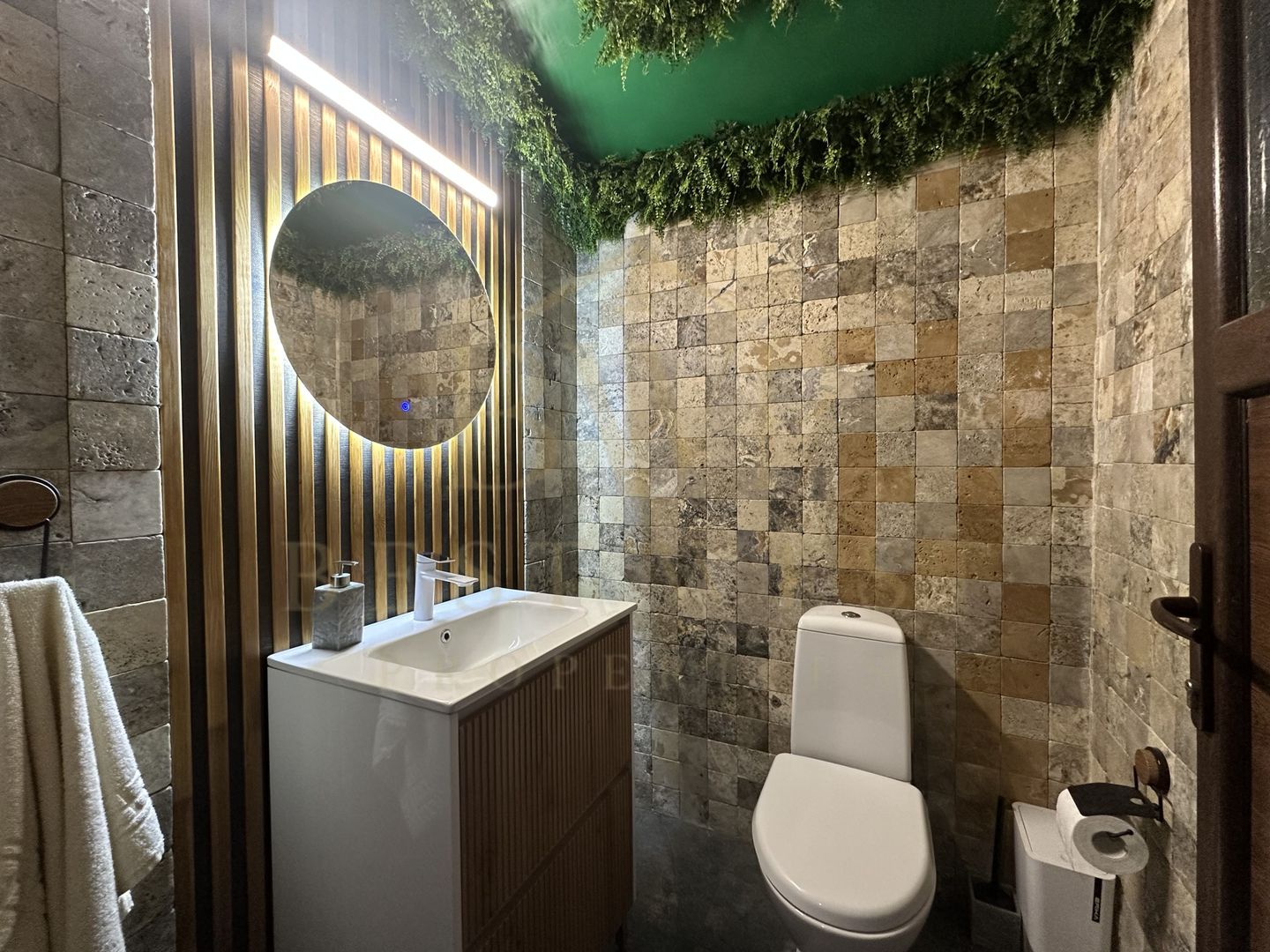 Casa individuală, mobilată, teren 400 mp, Giroc - Poză 18